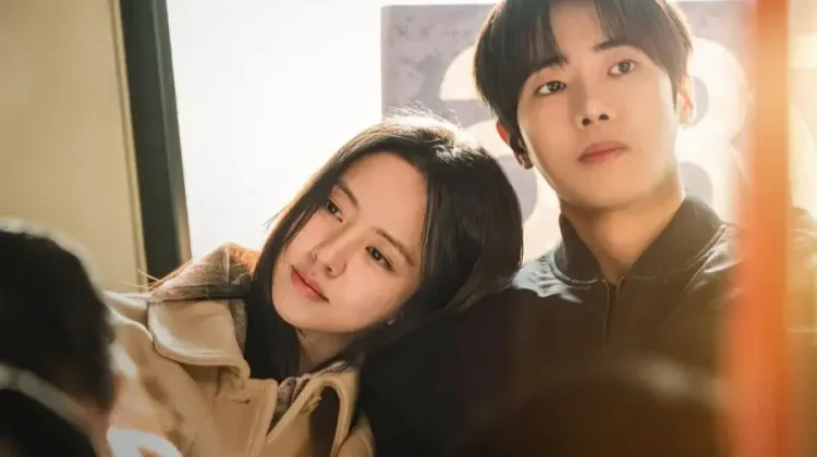 Between Steps Hadirkan Romansa Choo Youngwoo dan Kim Sohyun di Dunia Robotika