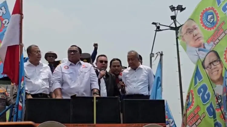Pimpinan DPR Temui Buruh saat Pengesahan RUU Ketenagakerjaan