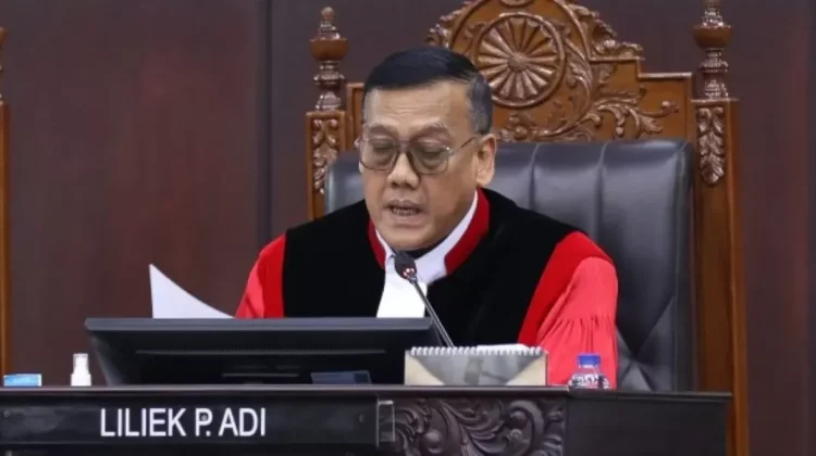 Inilah Alasan MK Tak Terima Gugatan Ijazah Gibran