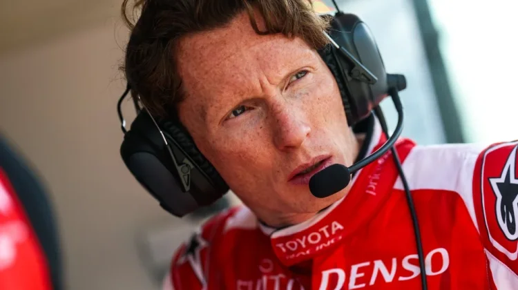 Mike Conway Umumkan Pensiun Sebagai Pembalap sesudah WEC 2026