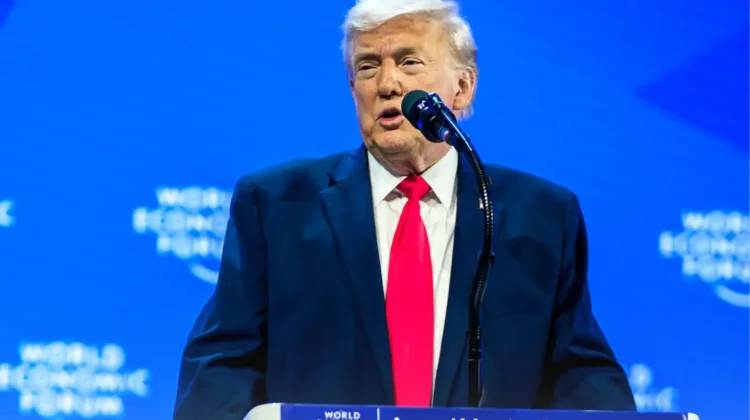 Trump Kirim Kapal Induk Kedua ke Timteng