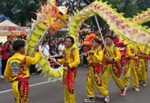 Serupa tapi Tak Sama, Ini Perbedaan Barongsai dan Liong dalam Imlek
