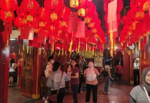 Suasana Khidmat Warnai Imlek 2026 di Wihara Dharma Bakti Jakarta