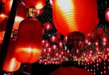 Hong Kong Dibanjiri Wisatawan saat Libur Imlek Panjang