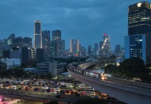 Inilah Aturan Berbuka Puasa di dalam Kereta LRT Jabodebek