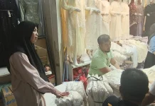 Menjelang Ramadan, Pendapatan Pedagang Gamis di Tanah Abang Meningkat