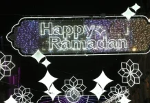 Rayakan Ramadan, London Diterangi Puluhan Ribu Lampu LED