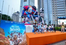 Wamen Ekraf Resmikan Giant Balloon ‘Pelangi di Mars’, Dukung Film Keluarga Indonesia