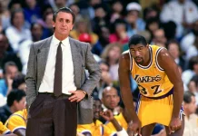 Pat Riley Patung Pelatih Pertama Lakers