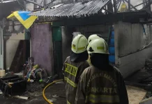 Kebakaran Hanguskan Empat Rumah di Ancol, 20 Unit Mobil Damkar Dikerahkan