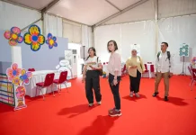Wamen Ekraf Tinjau CKG di Festival Imlek Nasional 2026
