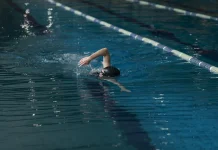 Bolehkah Berenang saat Puasa? Berikut Penjelasannya
