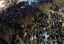 Mahasiswa Iran Kembali Berdemo saat Kampus Dibuka Pascaprotes