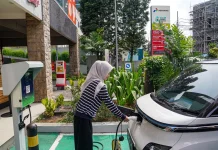 Pertamina Berikan Promo Pertamax Green serta Pengisian Daya Listrik