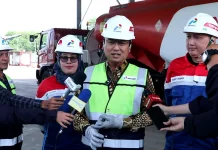 Menilik Ketatnya "Ritual" Pengisian Bahan Bakar Pesawat