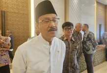 Mensos Akui Kekurangan Guru untuk Sekolah Rakyat