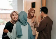 Wajib Tahu, Inilah Tiga Waktu Terlarang Bertamu dalam Ajaran Islam