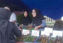 Kawasan Masjid Al Muhajirin Perumnas 1 Bekasi Jadi Lokasi Berburu Takjil