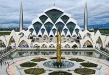 Rekomendasi Tiga Wisata Religi di Bandung, Pas Dikunjungi saat Ramadan