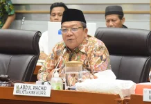 Komisi VIII DPR Sarankan Masyarakat Tunda Perjalanan Umrah Ramadan 2026
