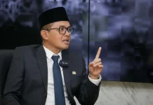 Pantau Jemaah Umrah, DPR Minta Pemerintah Buka Layanan Informasi Satu Pintu