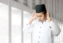 Niat Salat Gerhana Bulan: Arab, Latin, dan Terjemahannya