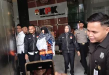 KPK Resmi Tetapkan Bupati Pekalongan sebagai Tersangka