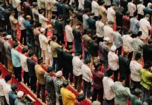 Simak Keutamaan Salat Tarawih Malam ke-15 Bulan Ramadan
