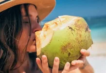 Berbuka Puasa dengan Air Kelapa, Apakah Baik untuk Tubuh? Simak Penjelasan Dokter