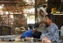 Menambah Gizi, Kini Buah dan Susu Hadir dalam Seporsi MBG