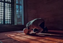 Kenali Ciri-Ciri Seseorang yang Mendapatkan Lailatul Qadar