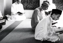 Amalan-Amalan yang Dianjurkan saat Itikaf
