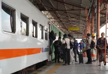 Tiket Lebaran Terjual 53 Persen dari Empat Juta Kursi