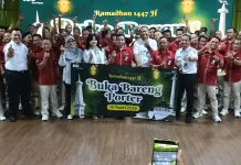 KAI Buka Bersama dengan Ribuan Porter
