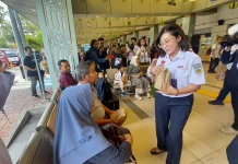 KAI Wisata Sajikan Musik dan Takjil untuk Para Pemudik Kereta Api