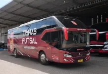 Bus Timnas Futsal Indonesia Dampingi Perjalanan Atlet, Simbol #SatuKeluarga