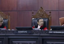 Dari Gugatan hingga Putusan, Begini Kronologi MK Hapus Pensiun Seumur Hidup DPR