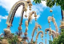 Makna Penjor Bali, Simbol Syukur dan Keharmonisan Alam
