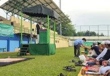 Sujud dan Gema Takbir Ribuan Jamaah, Menyulap Stadion Merpati Depok di hari Fitri