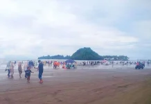 Lonjakan Wisatawan Pantai Air Manis Sumbar, Ini Jadwal 'Oneway' Dishub Kota Padang