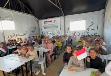 Baznas Bangun Tenda Kelas Darurat untuk Anak Gaza