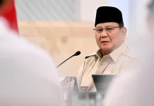 Prabowo Targetkan Renovasi 300 Ribu Sekolah dan Percepat Digitalisasi