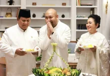 Momen Haru, Presiden Prabowo dan Titiek Soeharto Rayakan Ulang Tahun Didit