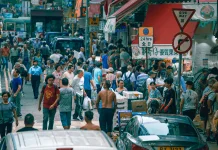 Deretan Negara Terapkan WFH Demi Hemat BBM