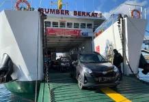 Arus Balik di Pelabuhan Ketapang Banyuwangi Terpantau Ramai