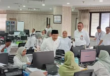 Ribuan Pegawai Kemensos Tak Hadir Hari Pertama Kerja, Mensos Siapkan Sanksi