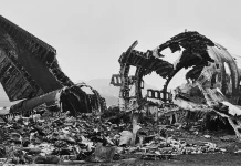 Mengenang Tragedi Tenerife 1977, Tabrakan Dua Pesawat Boeing 747