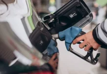Kekurangan BBM, Prancis Izinkan Penjualan Diesel Tidak Standar