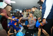 Tinjau Pelabuhan Bakauheni, Kapolri Pastikan Arus Balik Lancar