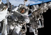 Awak ISS Nikmati Hari Libur usai Pekan Sibuk dengan Eksperimen dan Spacewalk
